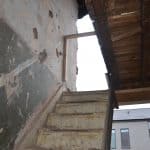 Terraced house exposed to the elements