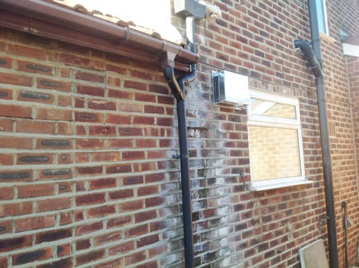 Penetrating damp problem on exterior wall
