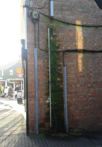 Penetrating damp as a result of damaged rainwater goods