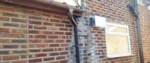 External signs of damp on brickwork
